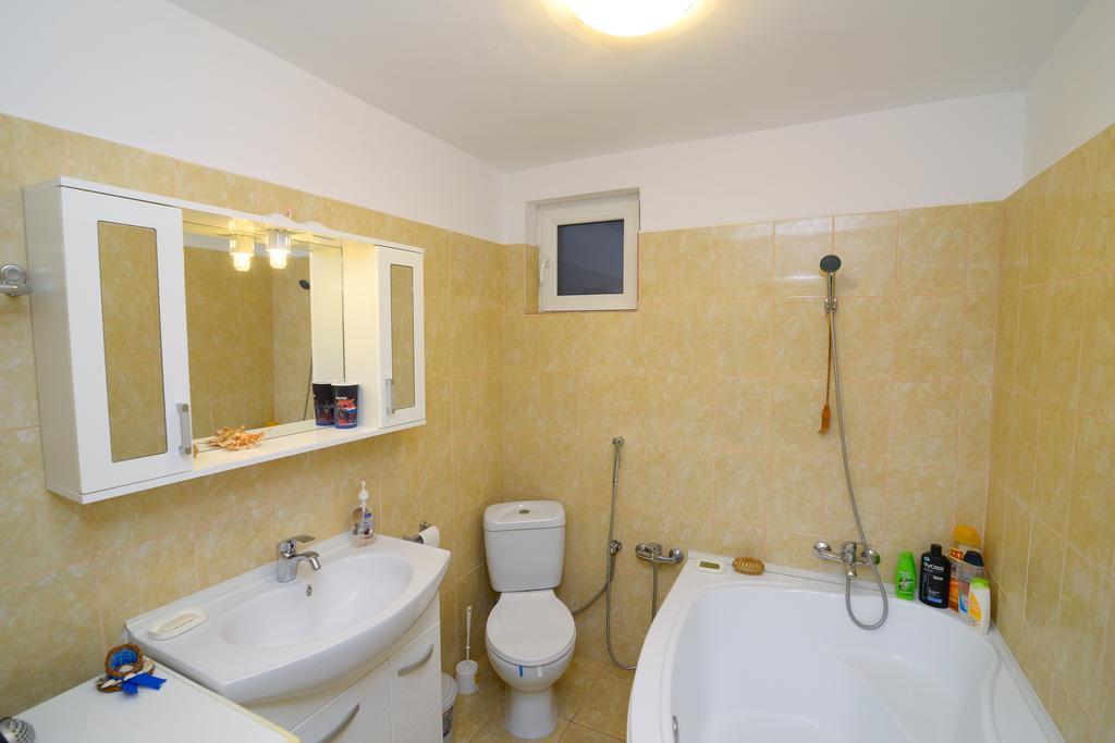 Otopeni Therme Airport Apartment Zimmer foto